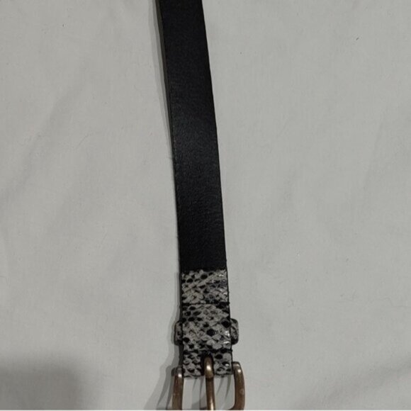 Chicos Gray Snakeskin Leather Skinny Belt L - Picture 8 of 12